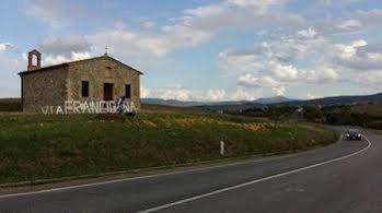1000 Miglia Hotel Monteroni dʼArbia