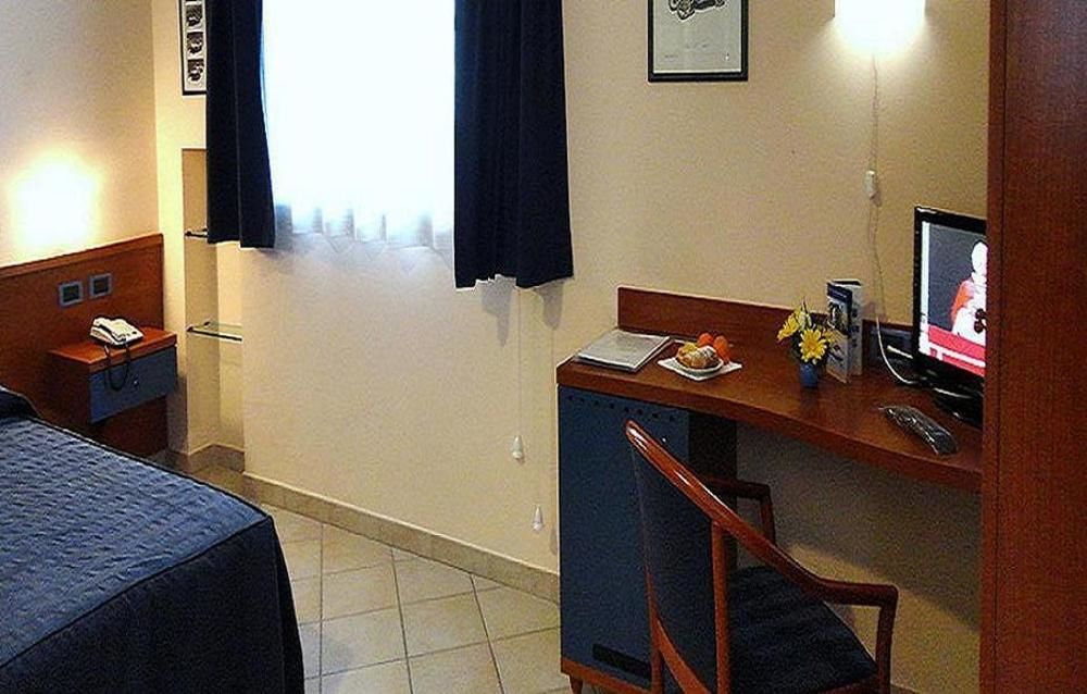 Hotel 1000 Miglia 3*